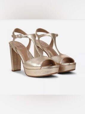 Naturalizer Platform Sandals in Champagne Metallic Leather Women’s Size: 11